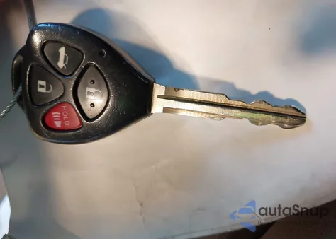 2011 Toyota Camry Le z USA, uszkodzony, nr VIN 4T1BF3EK5BU649996